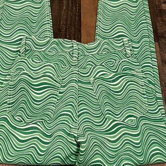 Green wave Daisy Street Wavy Mom Jeans - Picture 8 of 8